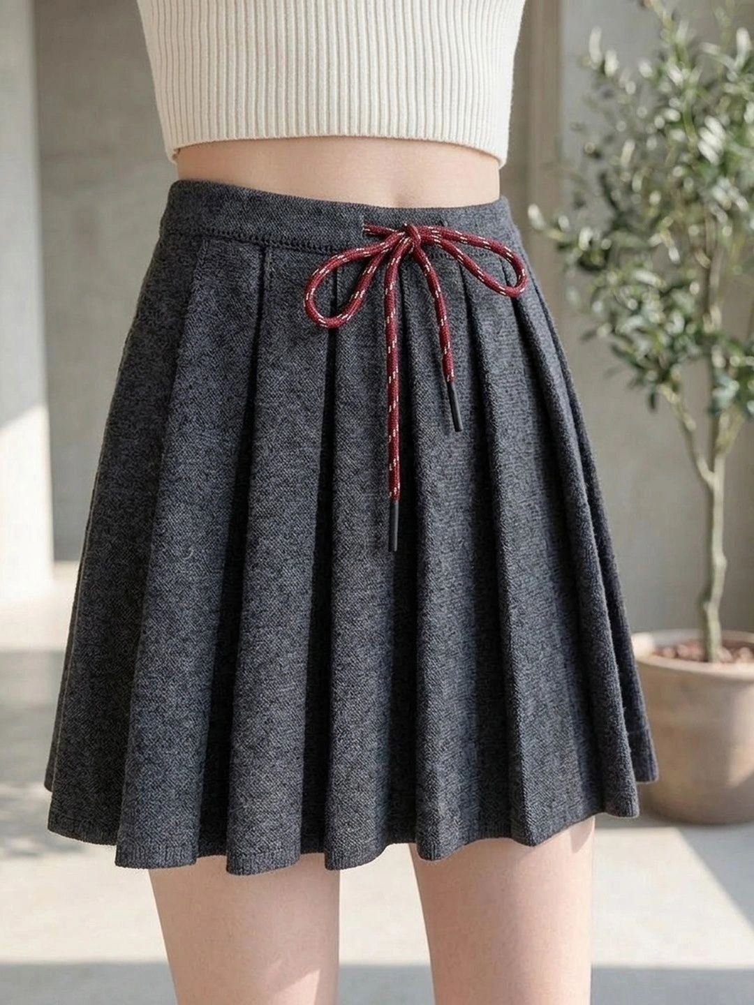 Suo Women Accordion Pleated Mini Flared Skirt-picture-18