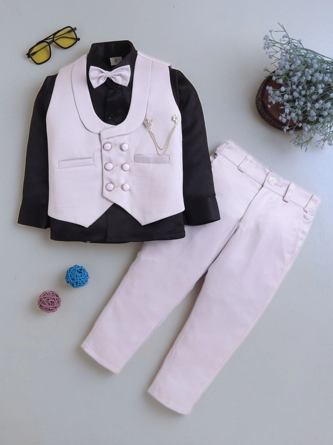 BT DEZINES Boys Shawl Collar Double Breasted 3 Piece Suit Set with Bowtie-picture-13