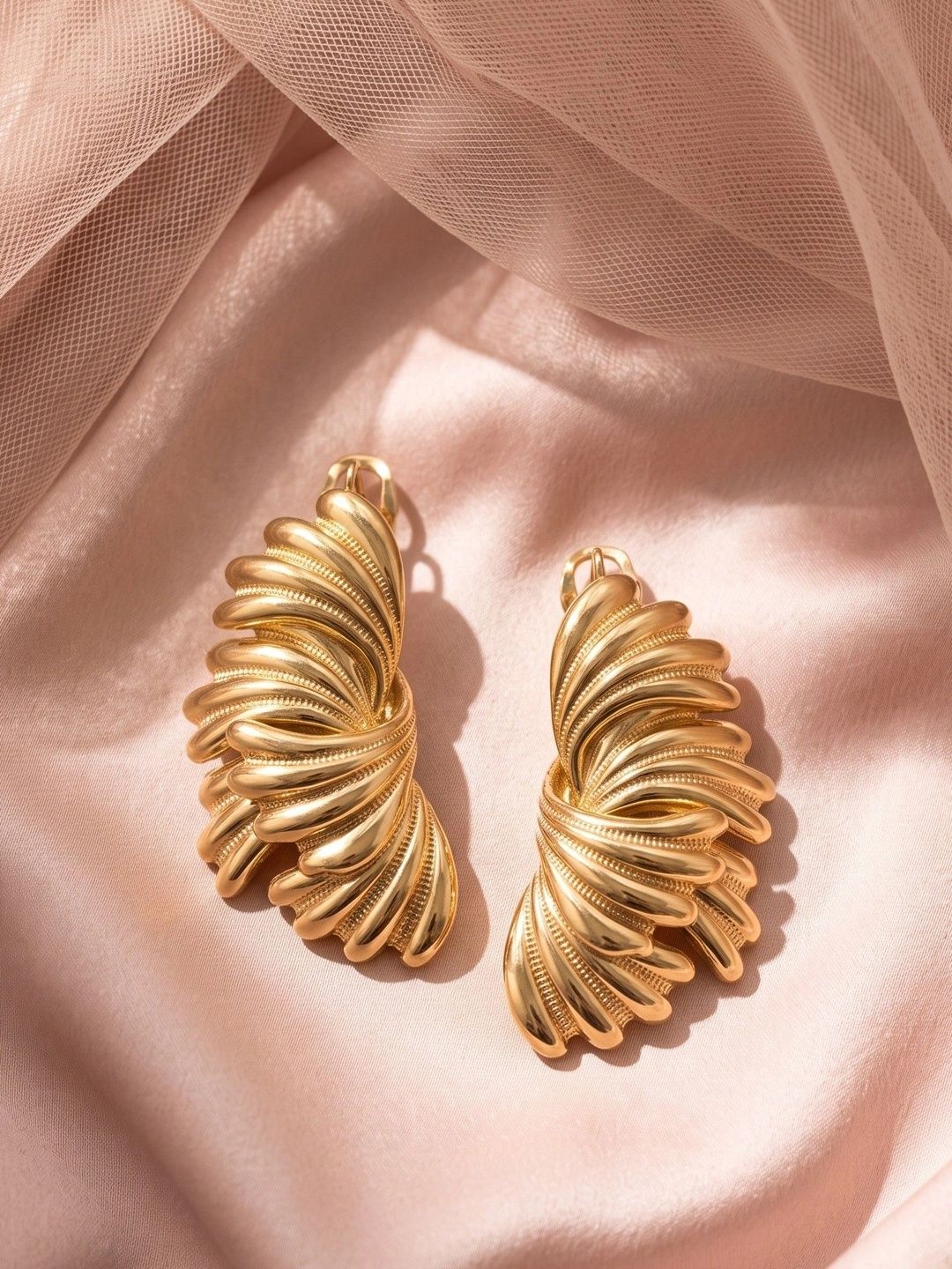 AUTUMN LANE Quirky Drop Earrings-picture-17