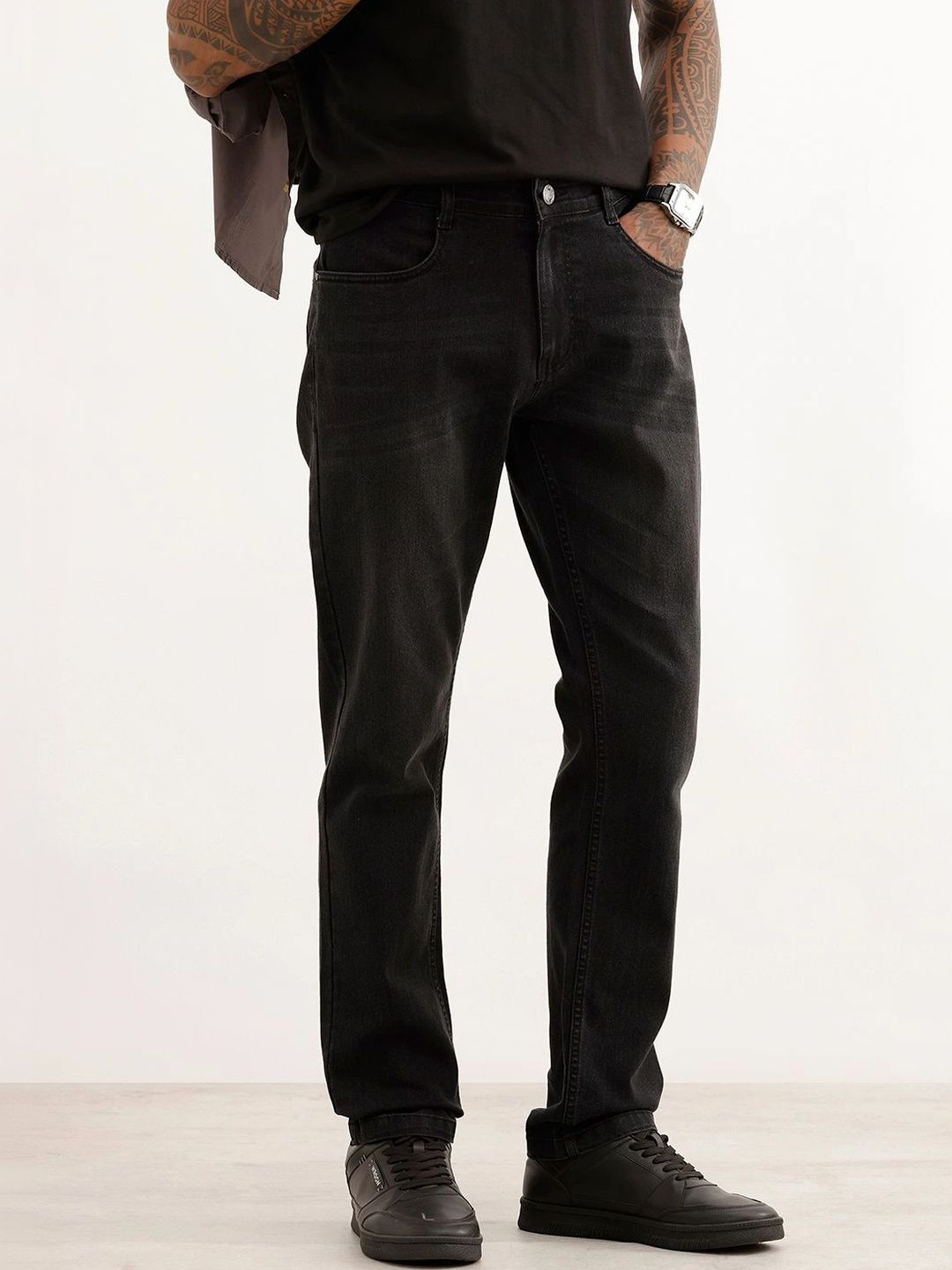 WROGN Men Slim Fit Mid-Rise Light Fade Stretchable Jeans-picture-41