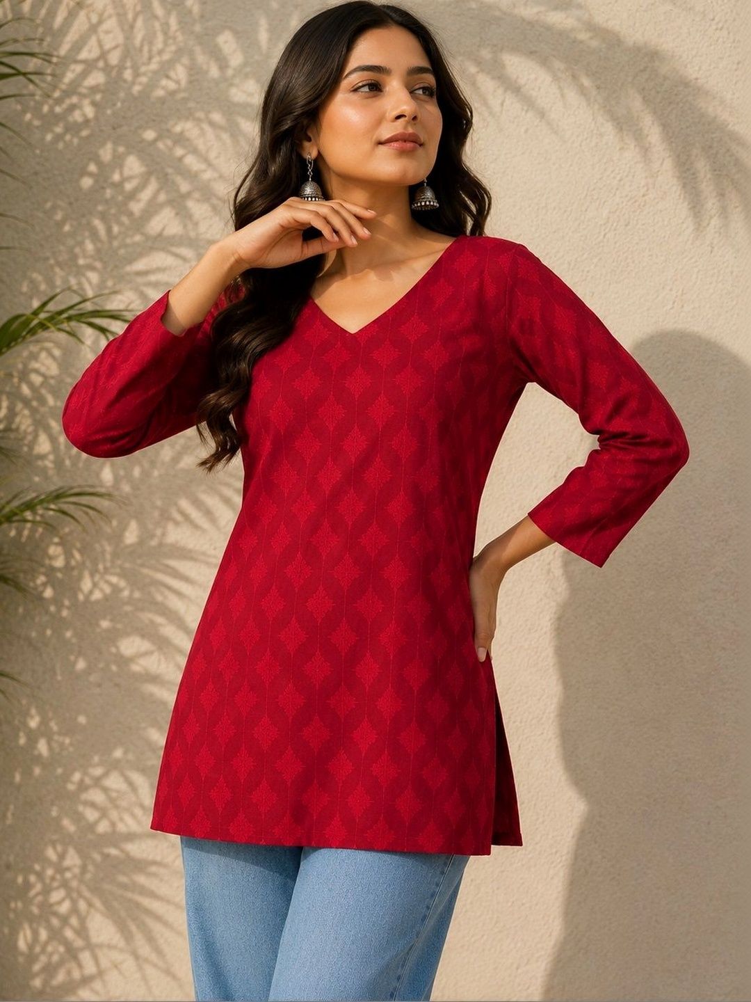 HERE&NOW Geometric Printed V-Neck Kurti-picture-25