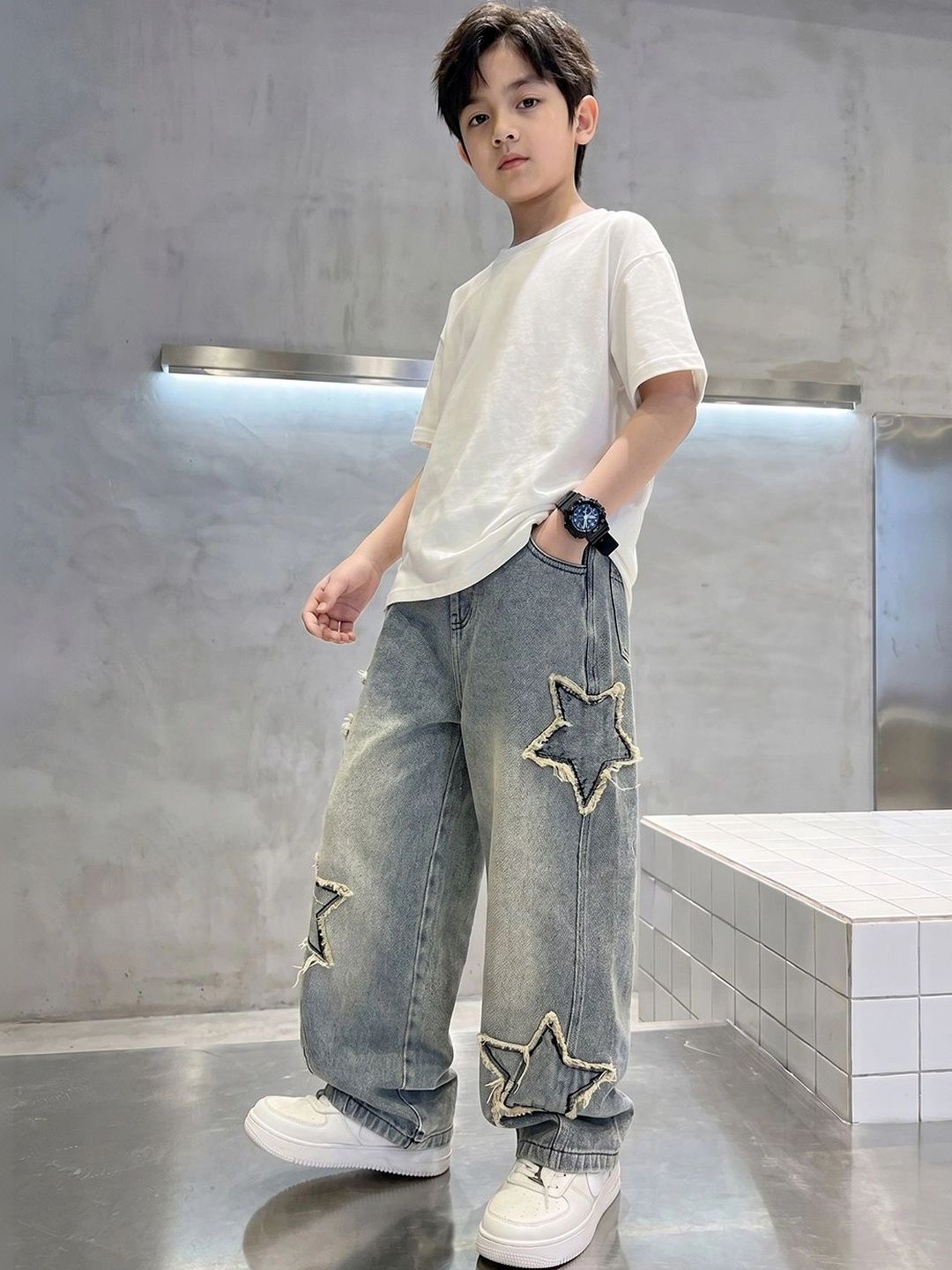 YK Boys Straight Fit Mid-Rise Highly Distressed Heavy Fade Applique Jeans-image-26