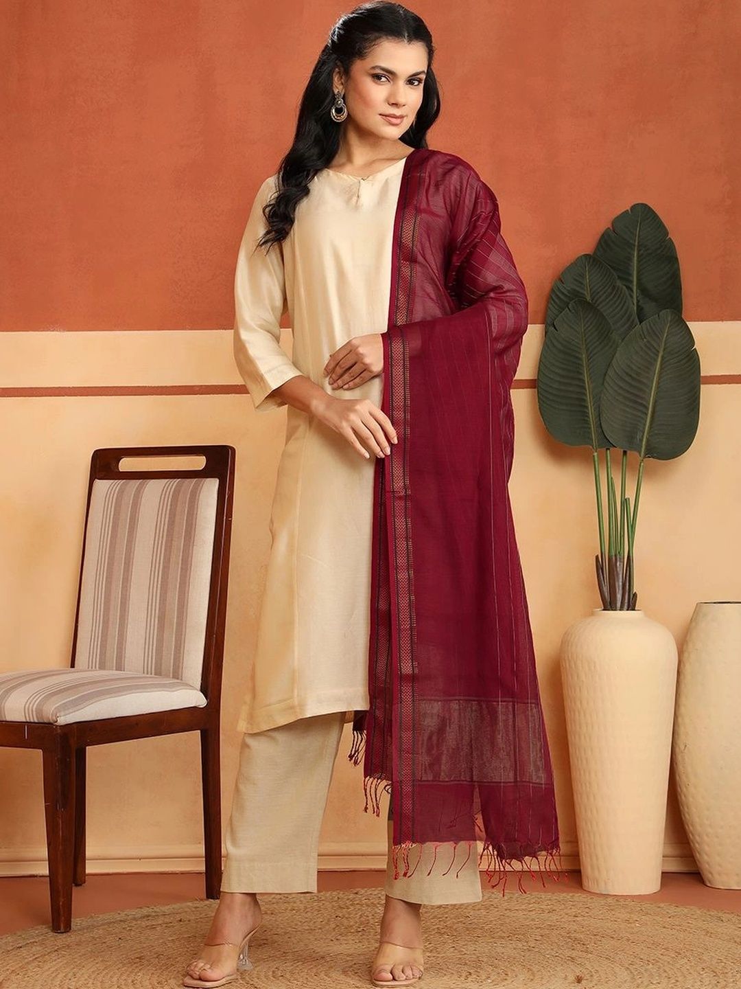 Fabindia Woven Design Cotton Silk Blend Dupatta with Zari-picture-24