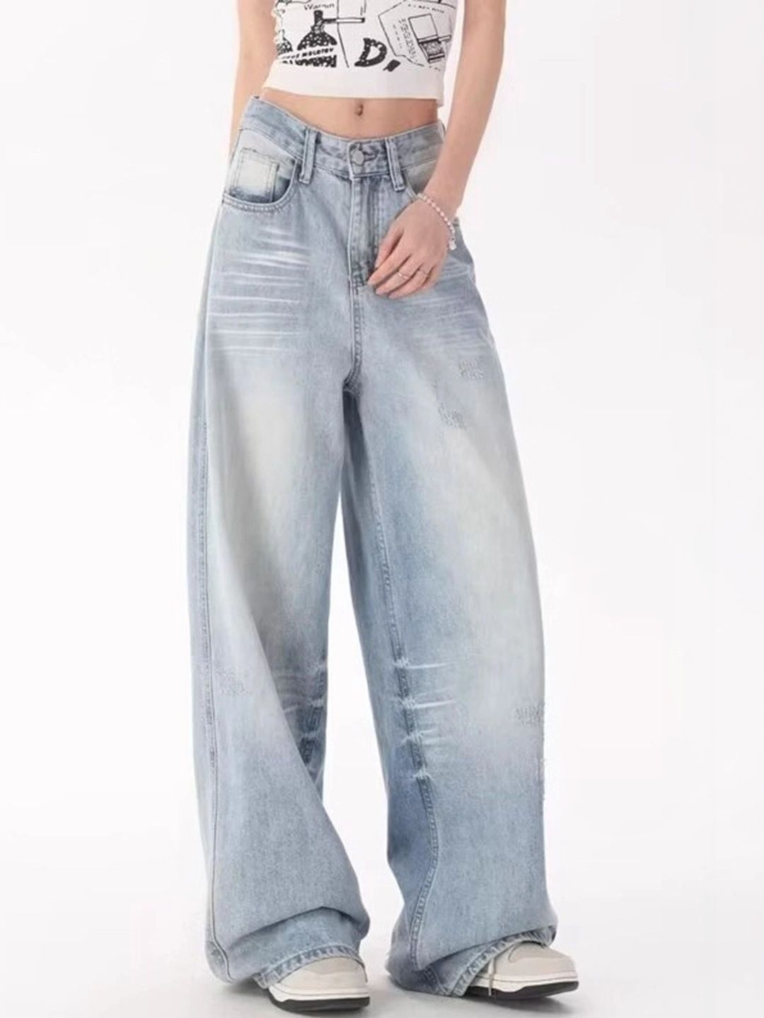 LULU & SKY Women Regular Fit Mid-Rise Mildly Distressed Jeans-picture-23