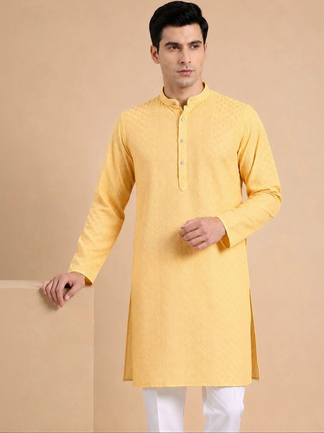 House of Pataudi Men Ethnic Motifs Regular Kurta with Trousers-picture-25