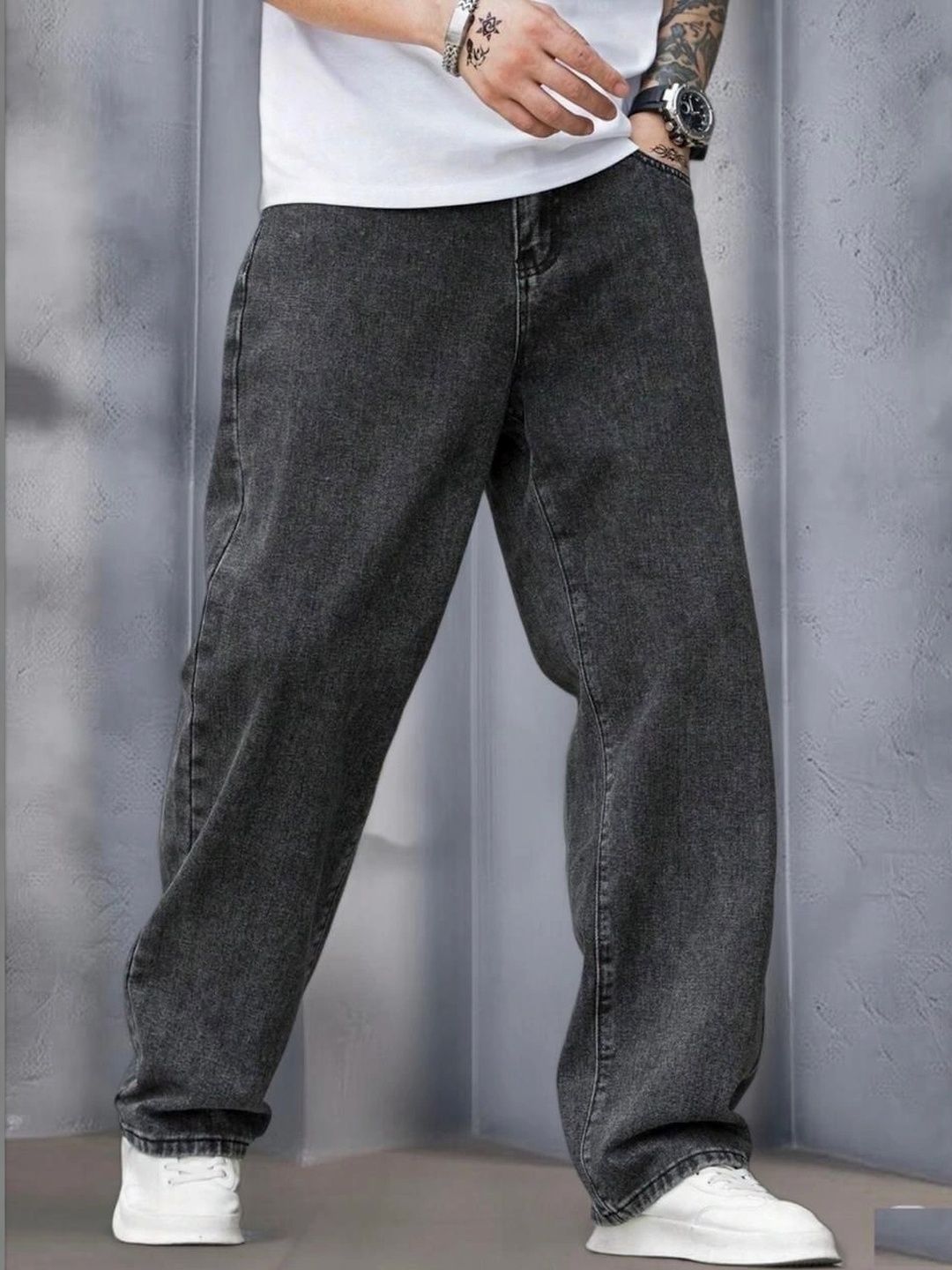 FLAYING Men Relaxed Fit Mid-Rise Jeans-picture-25
