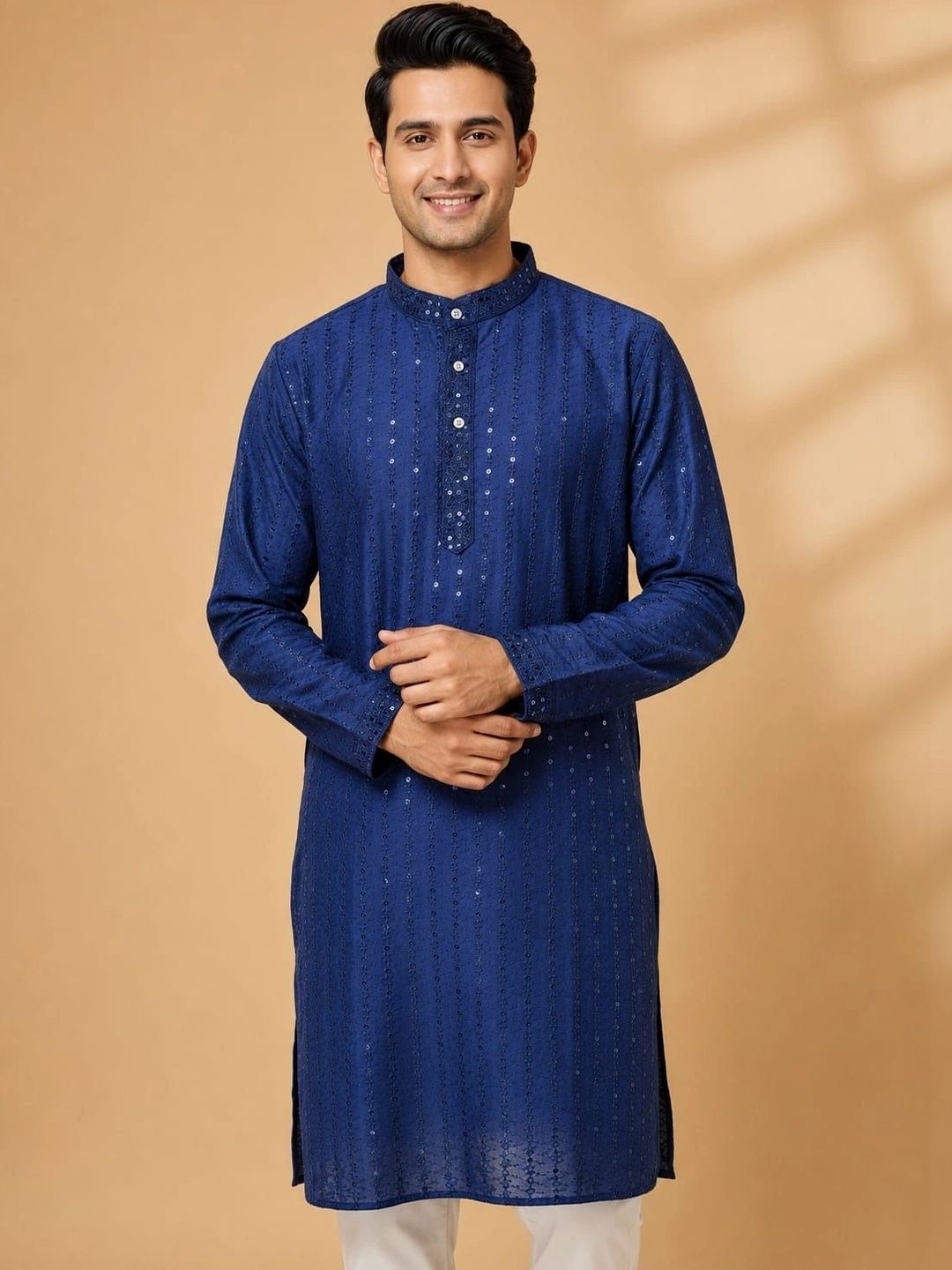The Dapperman Men Sequinned Kurta-picture-15
