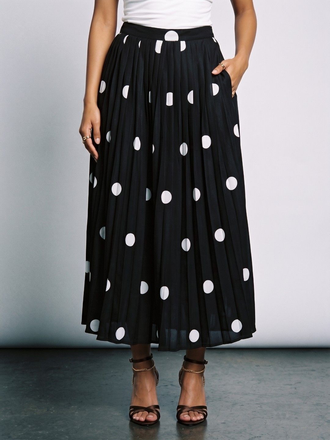Phosphorus Polka Dots Printed Midi Flared Skirt-picture-56