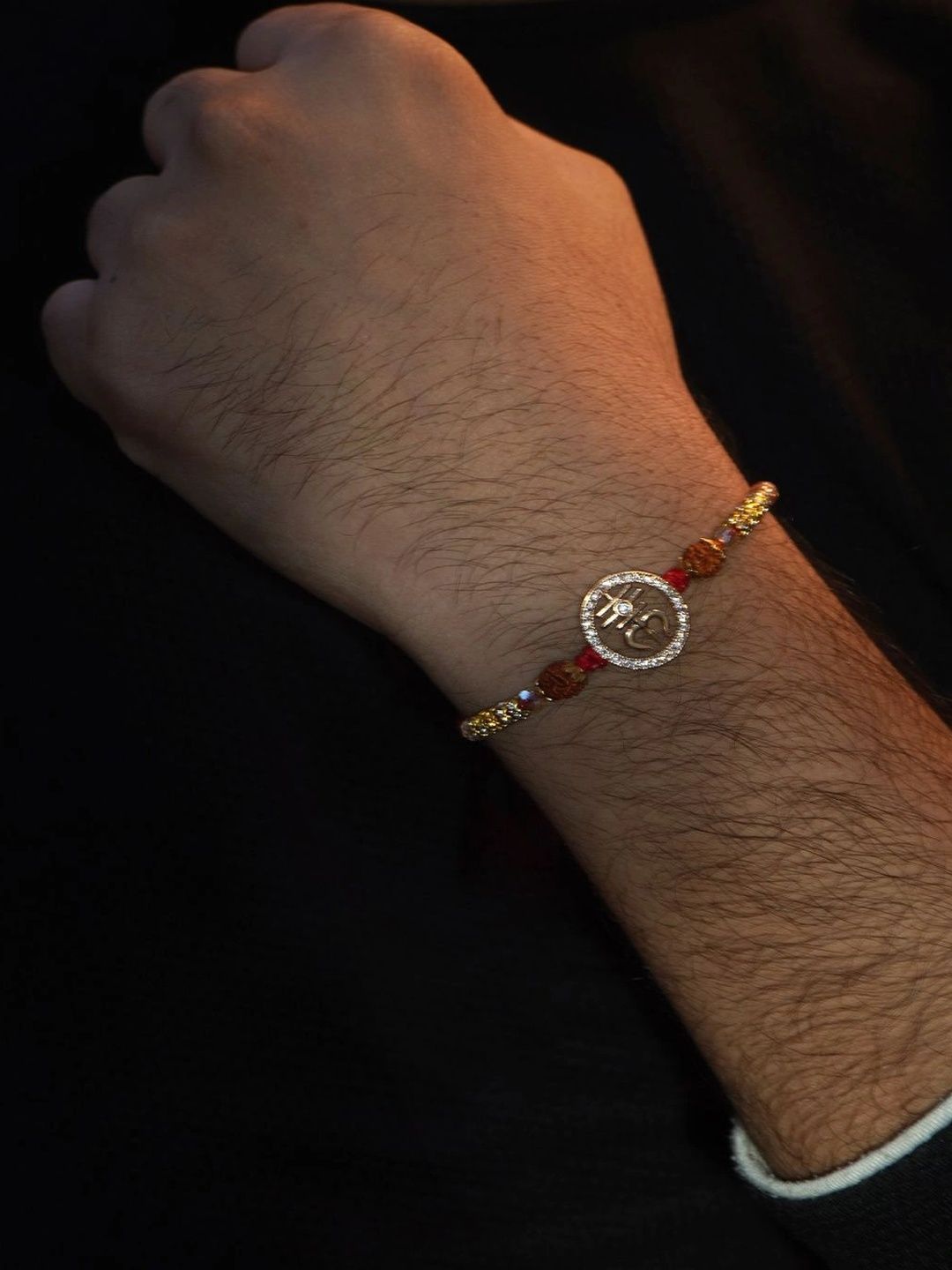 Niscka Unisex Thread Designer Rakhi-picture-17