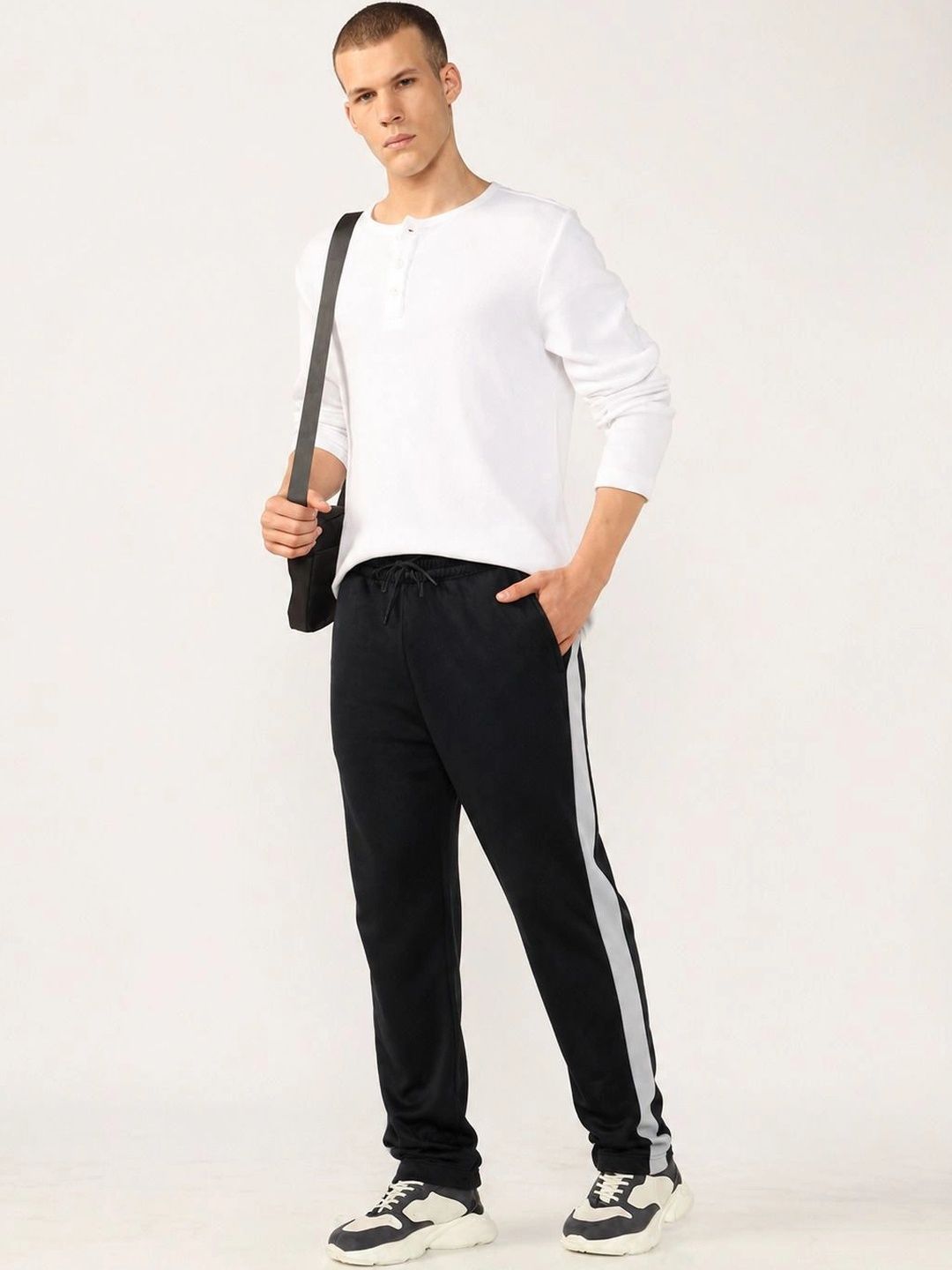 SZN Men Regular Fit Colourblocked Training Track Pants-picture-39