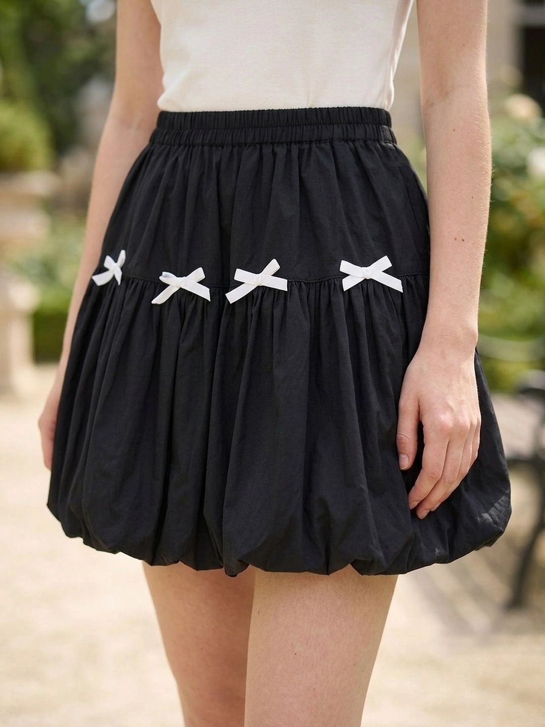 Suo Women Frills Bows and Ruffles Mini Balloon Skirt-picture-47