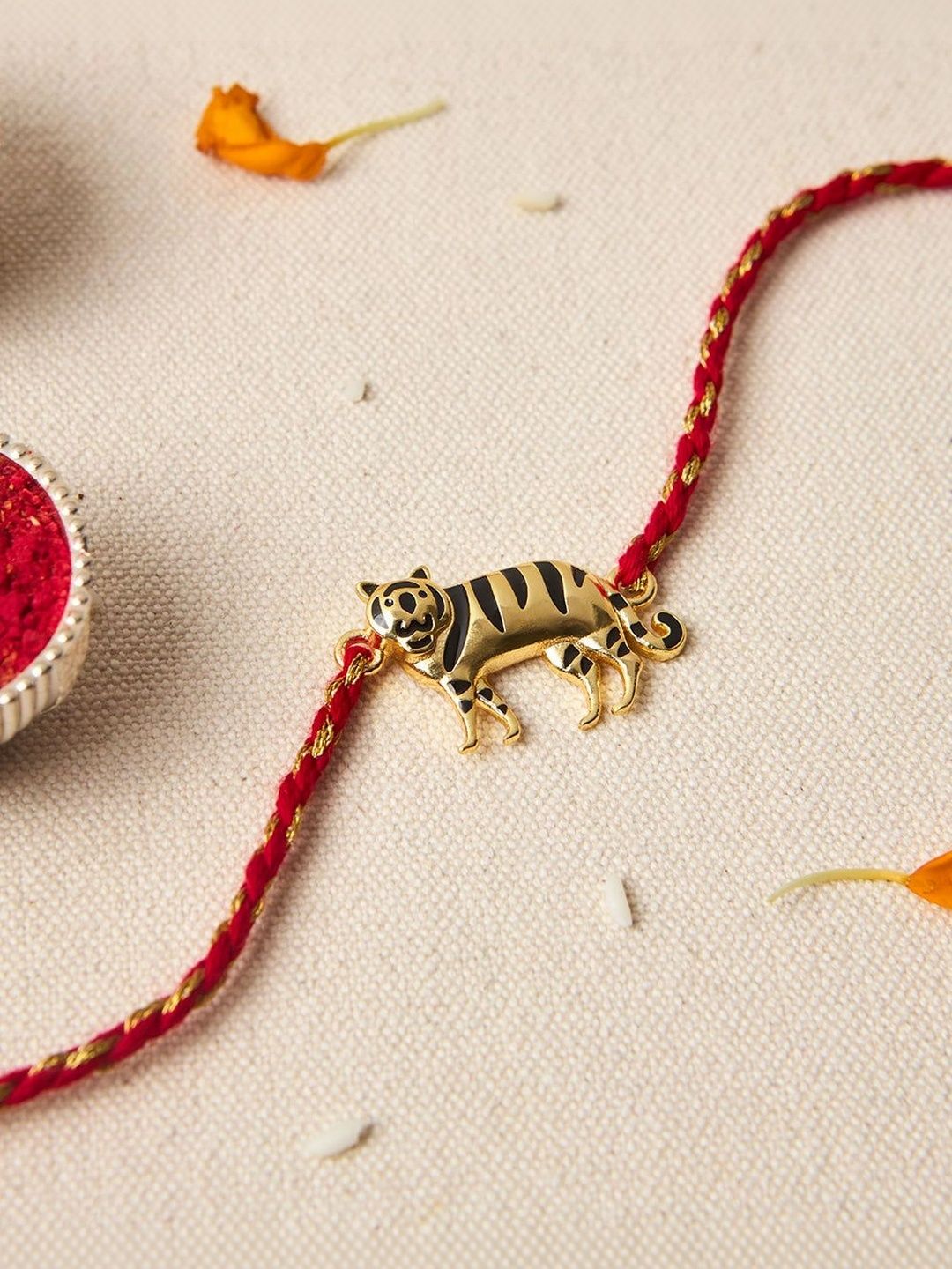 Chumbak Thread Rakhi-picture-27
