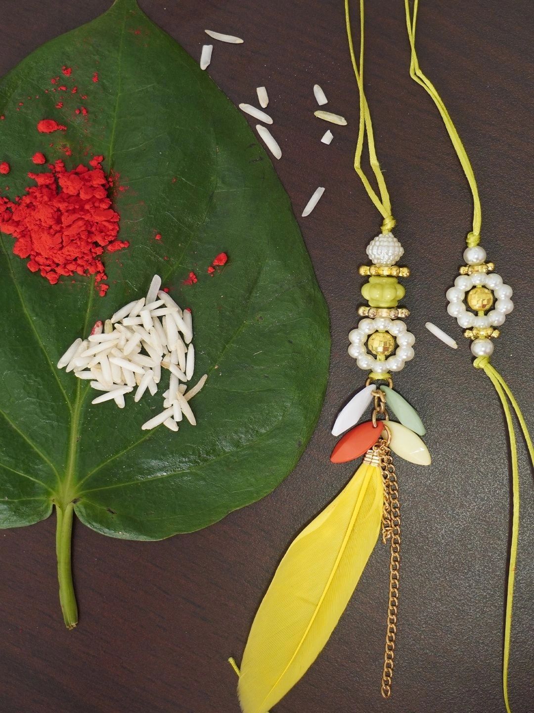 Niscka Thread Rakhi-picture-17