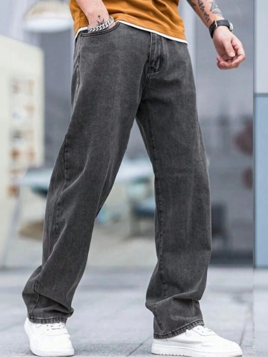 FLAYING Men Relaxed Fit Mid-Rise Jeans-picture-11