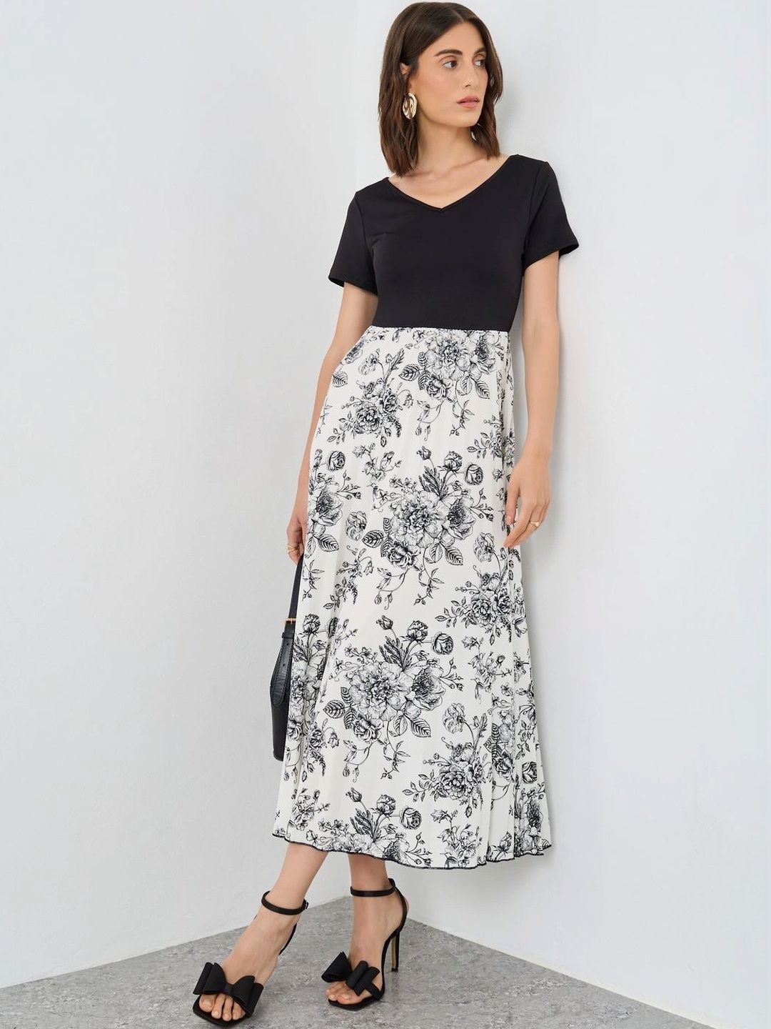 Styli Floral Print A-Line Midi Dress-picture-21