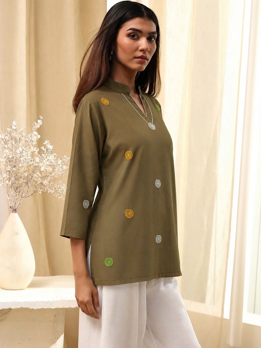 LAZURI BOUTIQUE Embroidered Thread Work Khadi Thread Work Kurti-picture-27