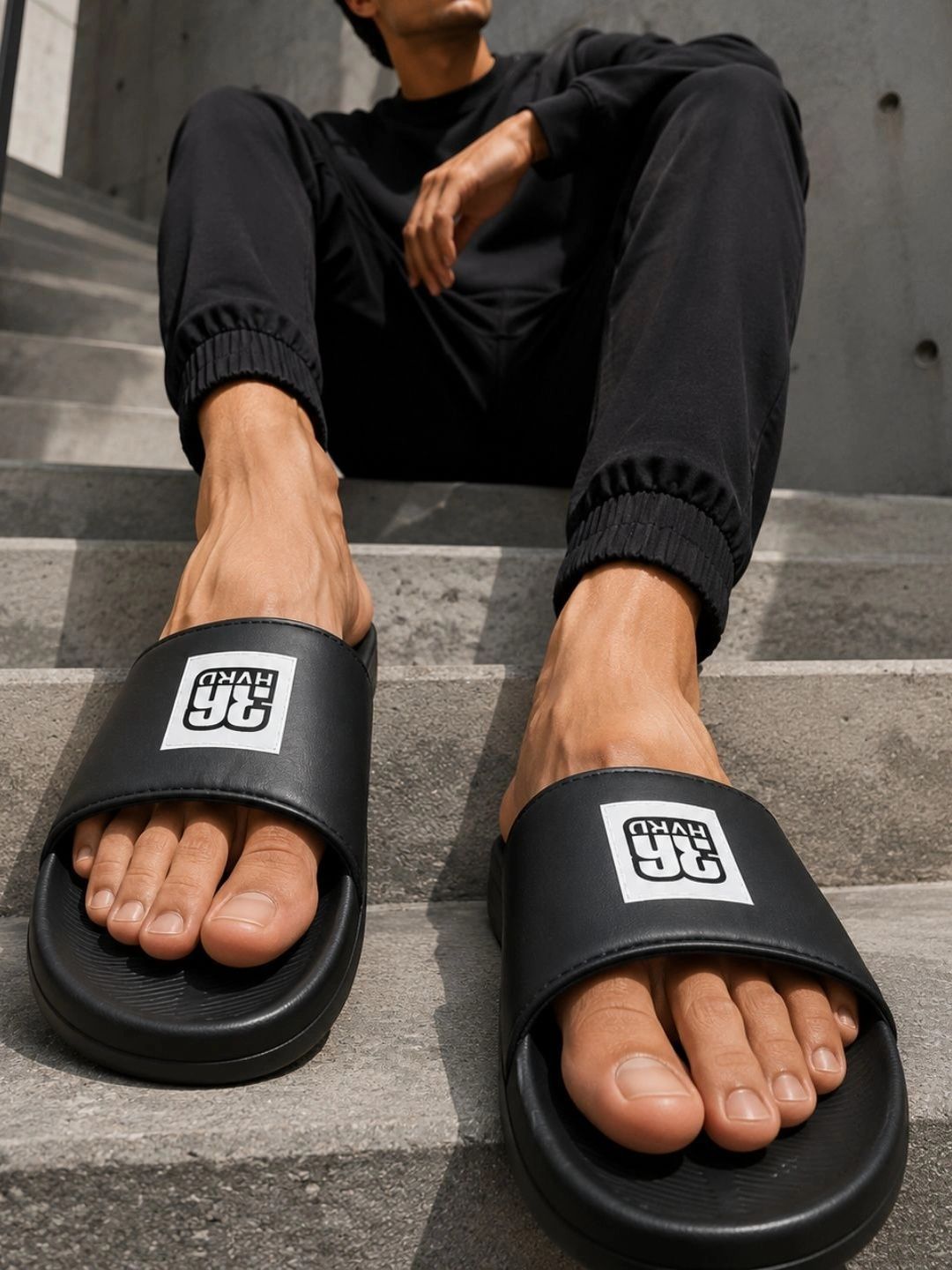 Harvard Men Printed Sliders-picture-17