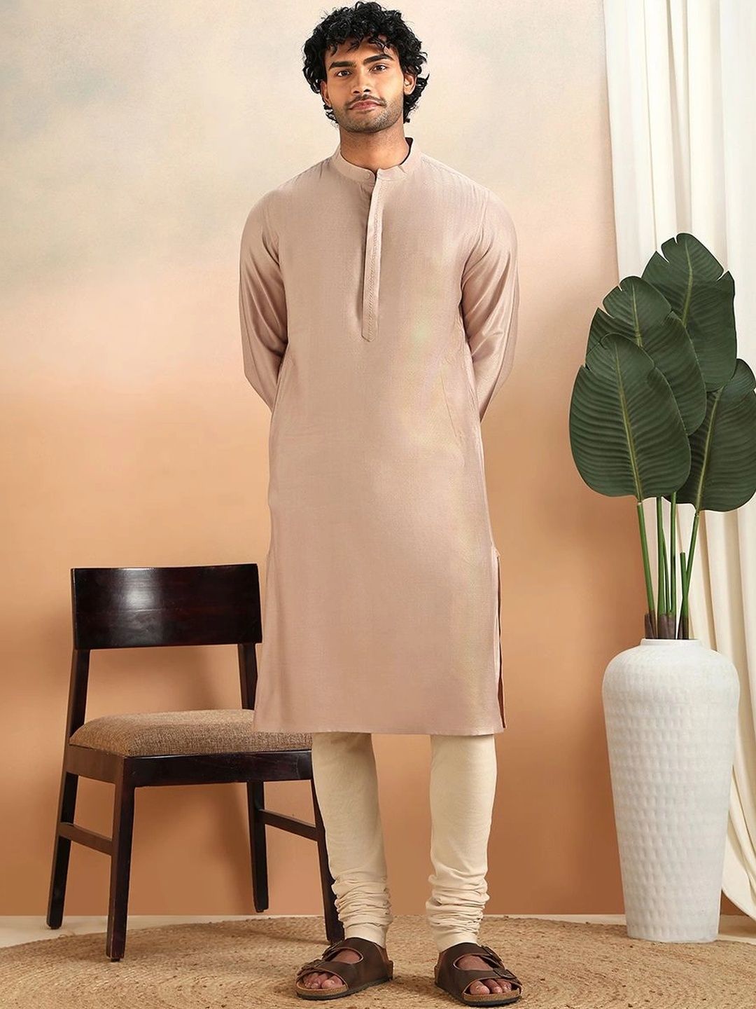 Fabindia Men Solid Kurta with Mandarin Collar-image-16