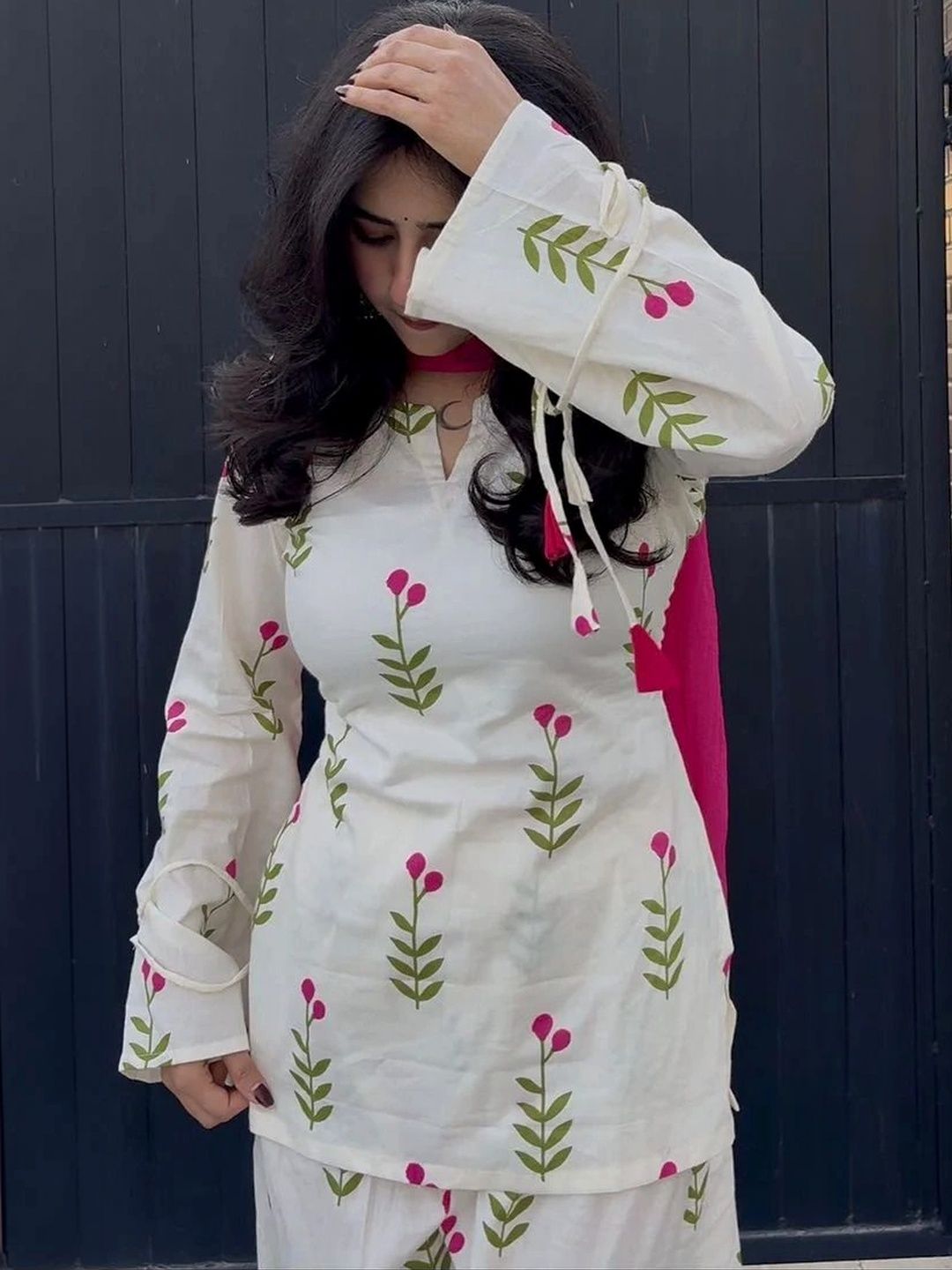 Moda Rapido Women Floral Printed Regular Kurta with Palazzos & With Dupatta-picture-21