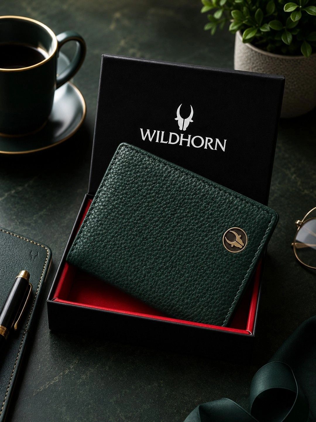 WildHorn Men Textured Leather Two Fold Wallet-picture-14