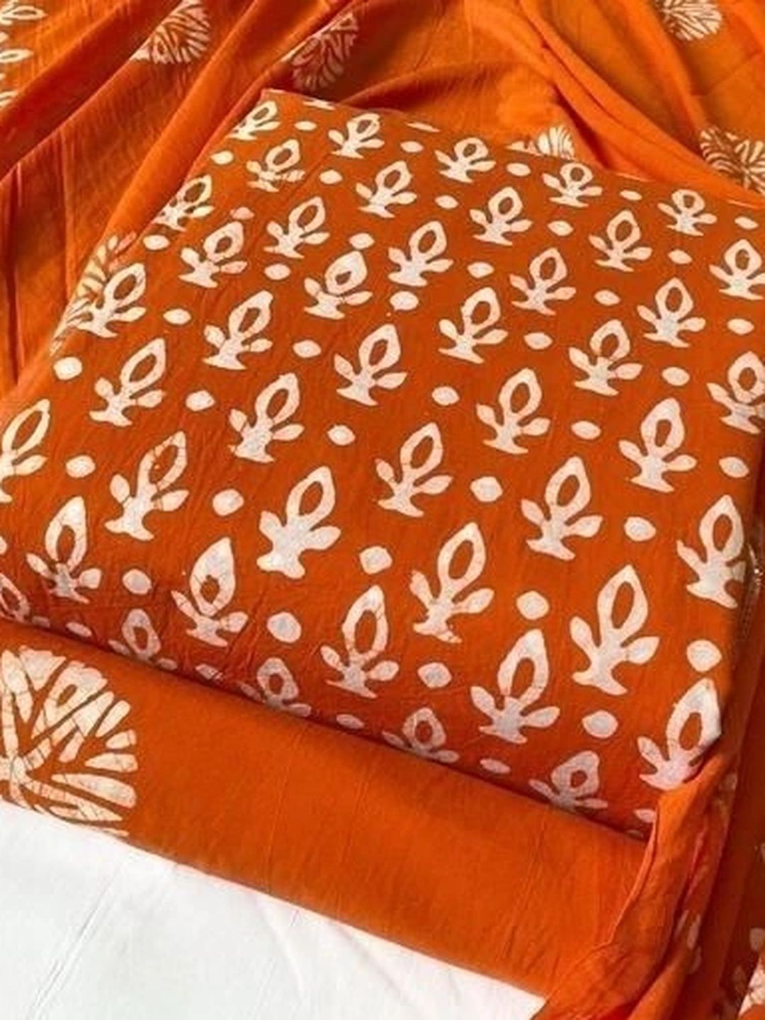 VAIBHAV COTTON Printed Pure Cotton Unstitched Dress Material-picture-30