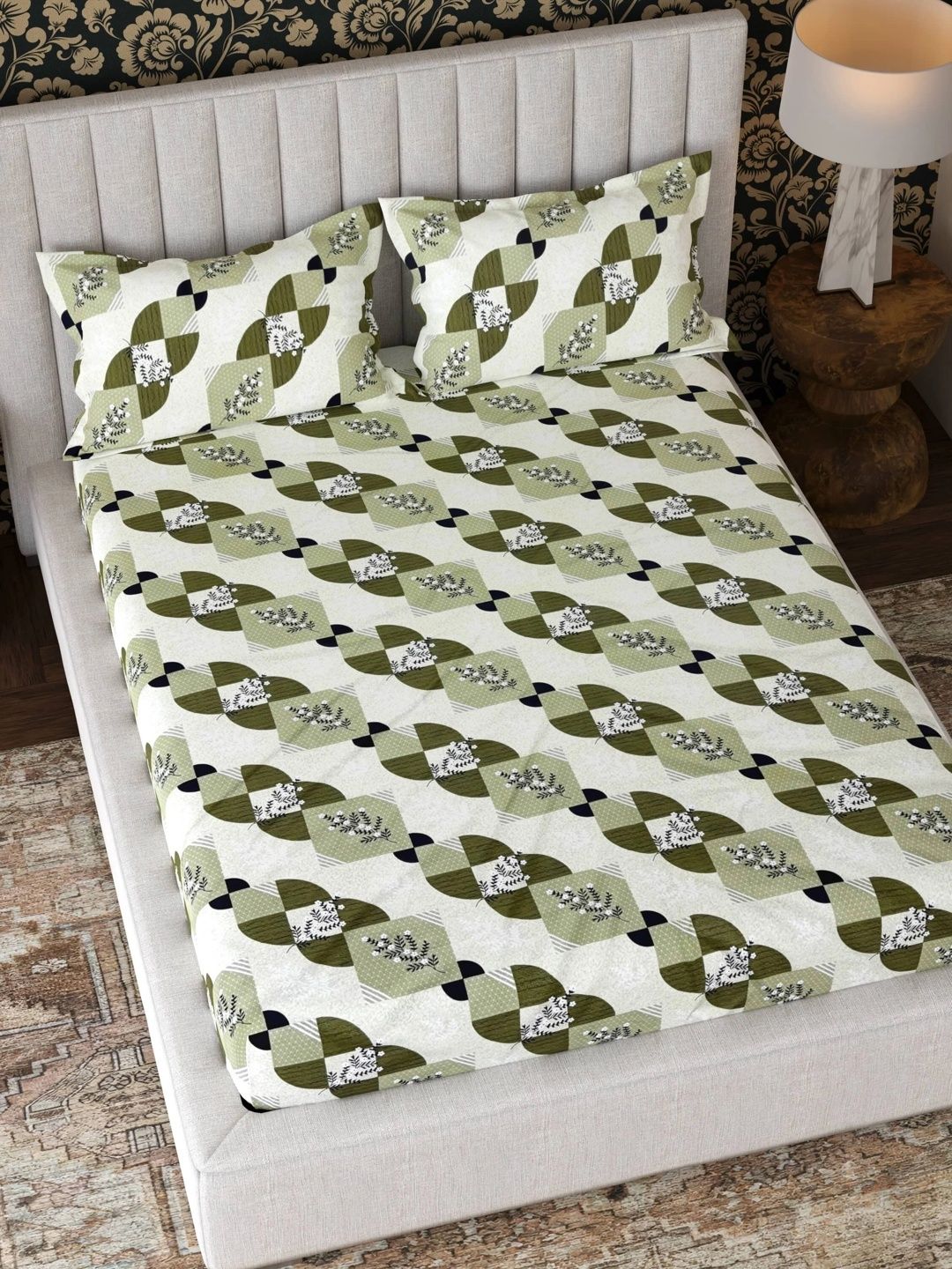 Pure Decor Green & White Floral 180 TC Bedsheet with 2 Pillow Covers-image-44