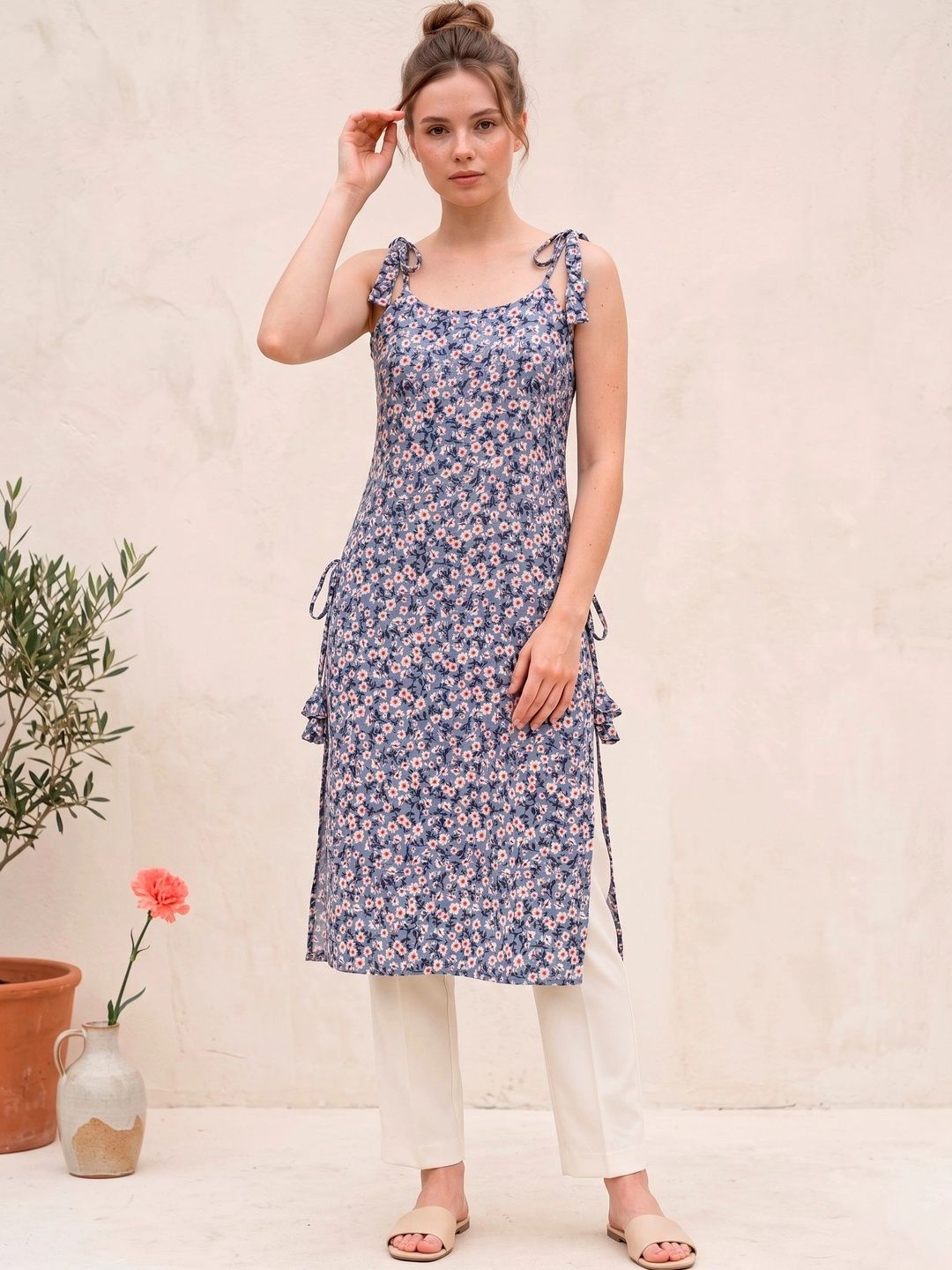 LIPS CROWN Floral Printed Kurti-picture-24