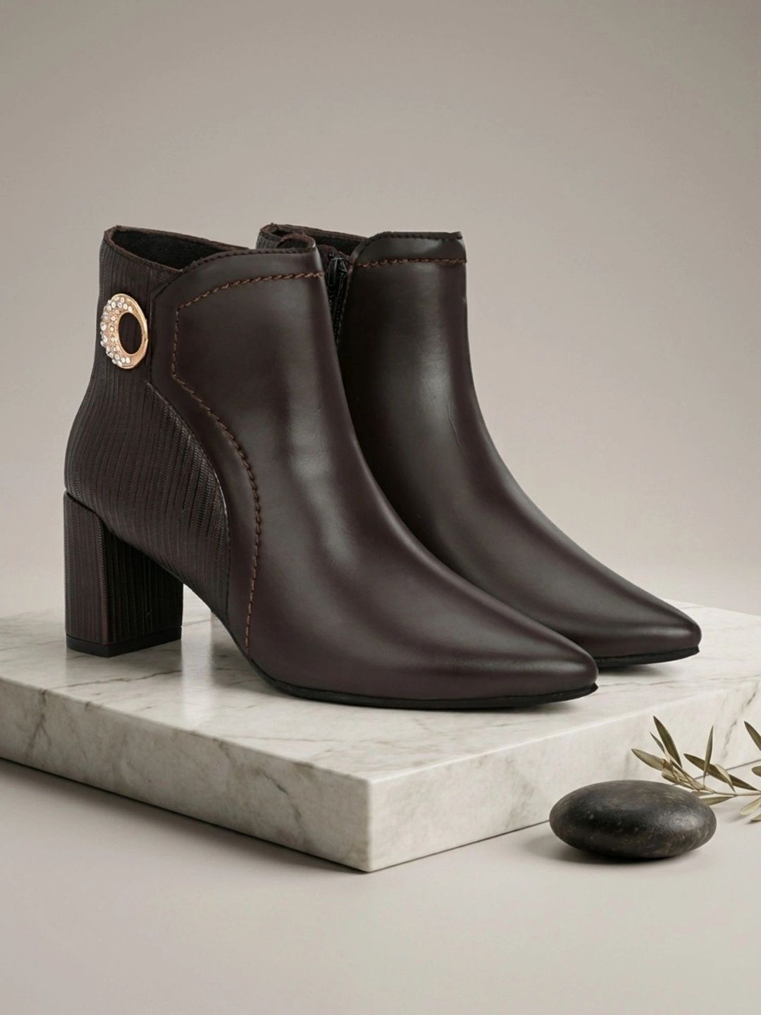 The Roadster Lifestyle Co Women Textured Pointed Toe Zip Regular Boots-picture-45