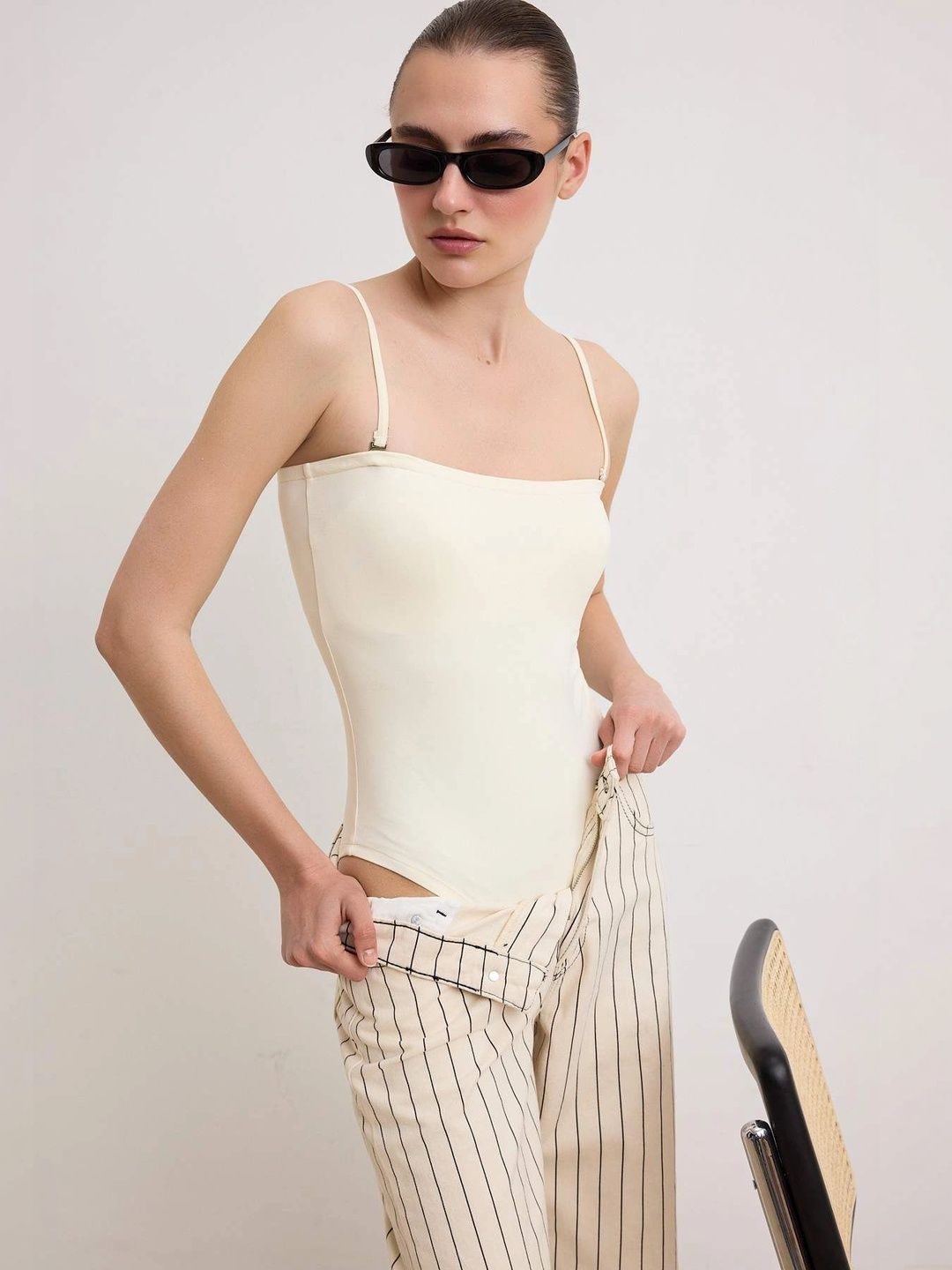 Trendyol Square Neck Bodysuit-picture-36