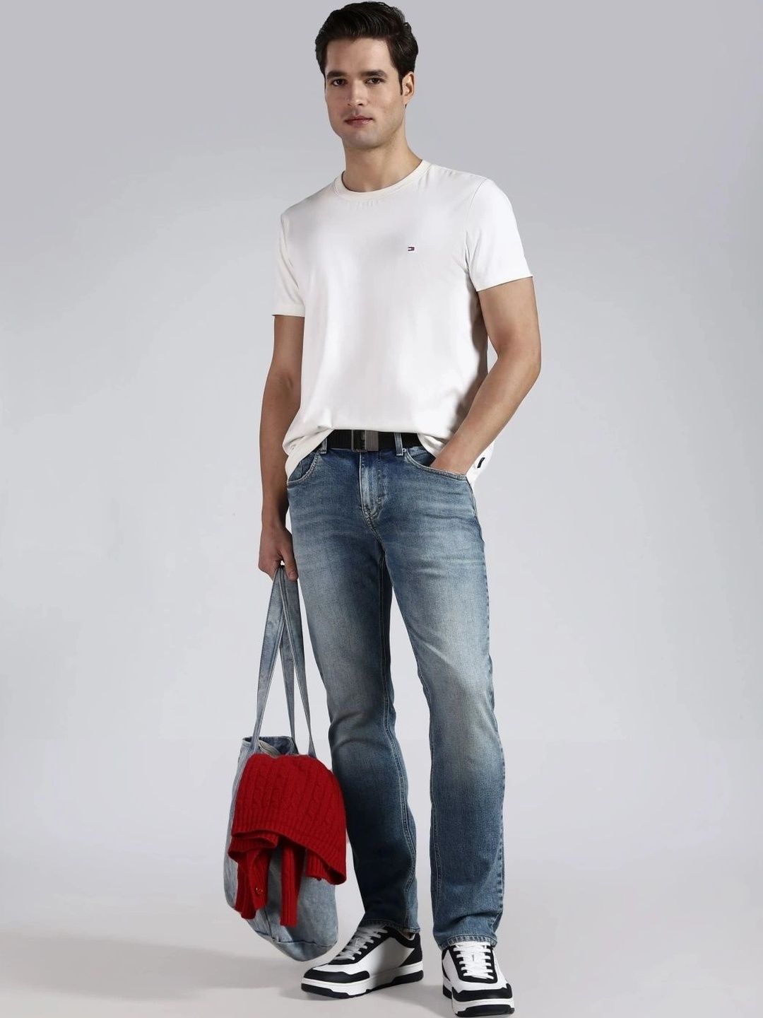Tommy Hilfiger Men Slim Fit Low-Rise Stretchable Jeans-picture-14