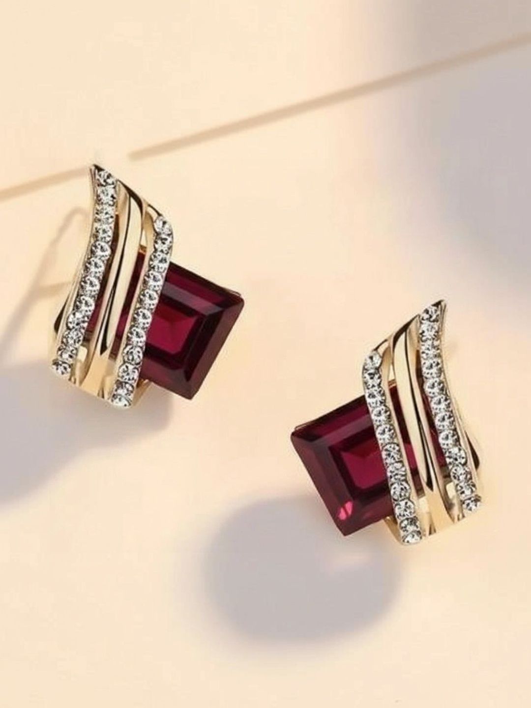 GARV GLEAM Geometric Studs Earrings-picture-16