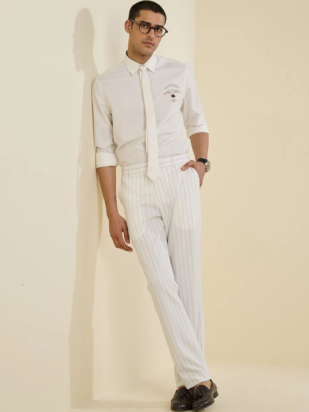 S&N by Shantnu Nikhil Men Striped Slim Fit Trousers-image-30