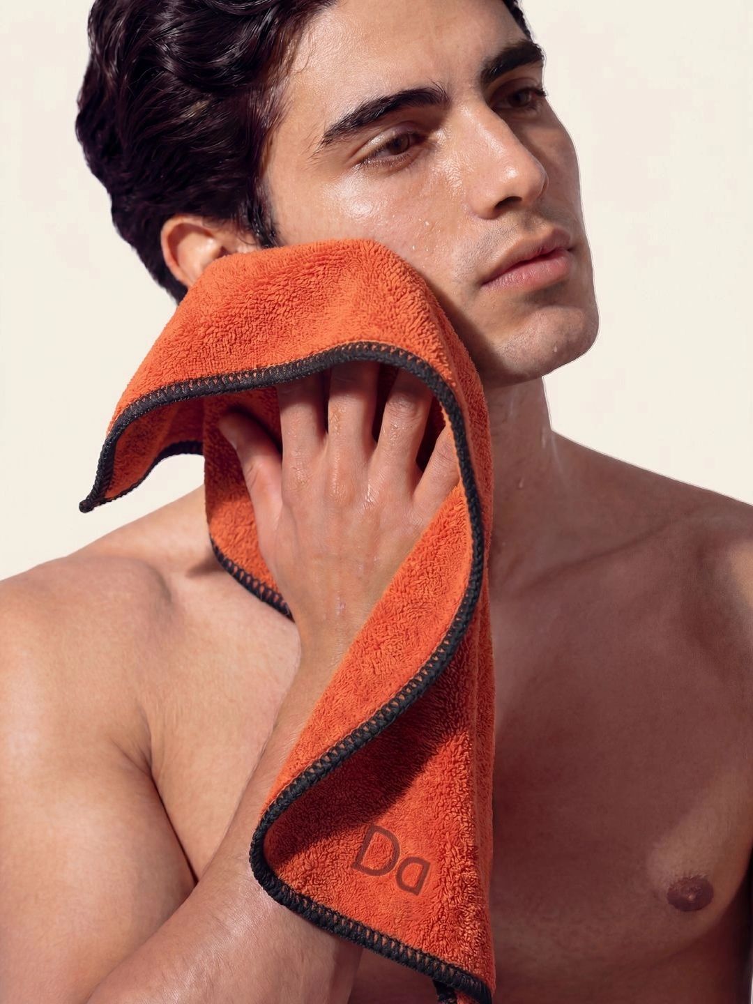 DAMENSCH 2-Pcs Black & Orange Color 250 GSM Ultra-Soft Gym Face Towel-image-44