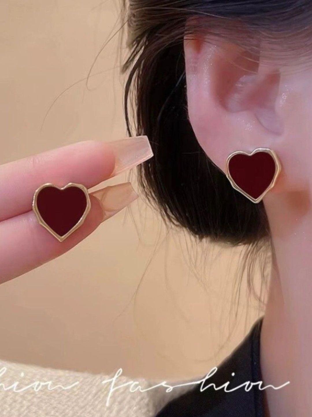 Tiso Heart Shaped Studs Earrings-picture-10