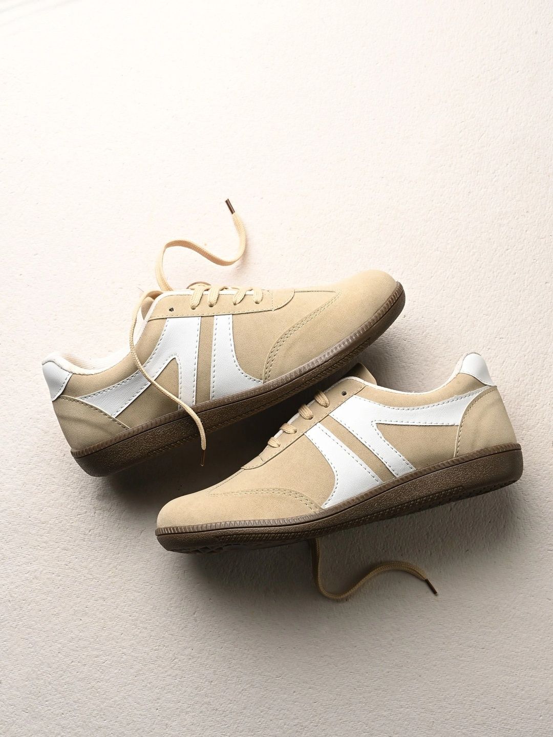 Roadster Women Colourblocked Sneakers-image-33