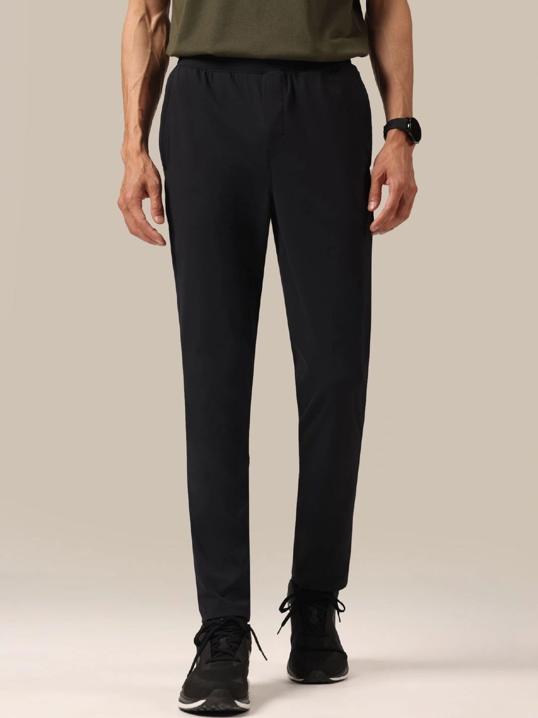 Blissclub Men Relaxed Fit Training Joggers-picture-34