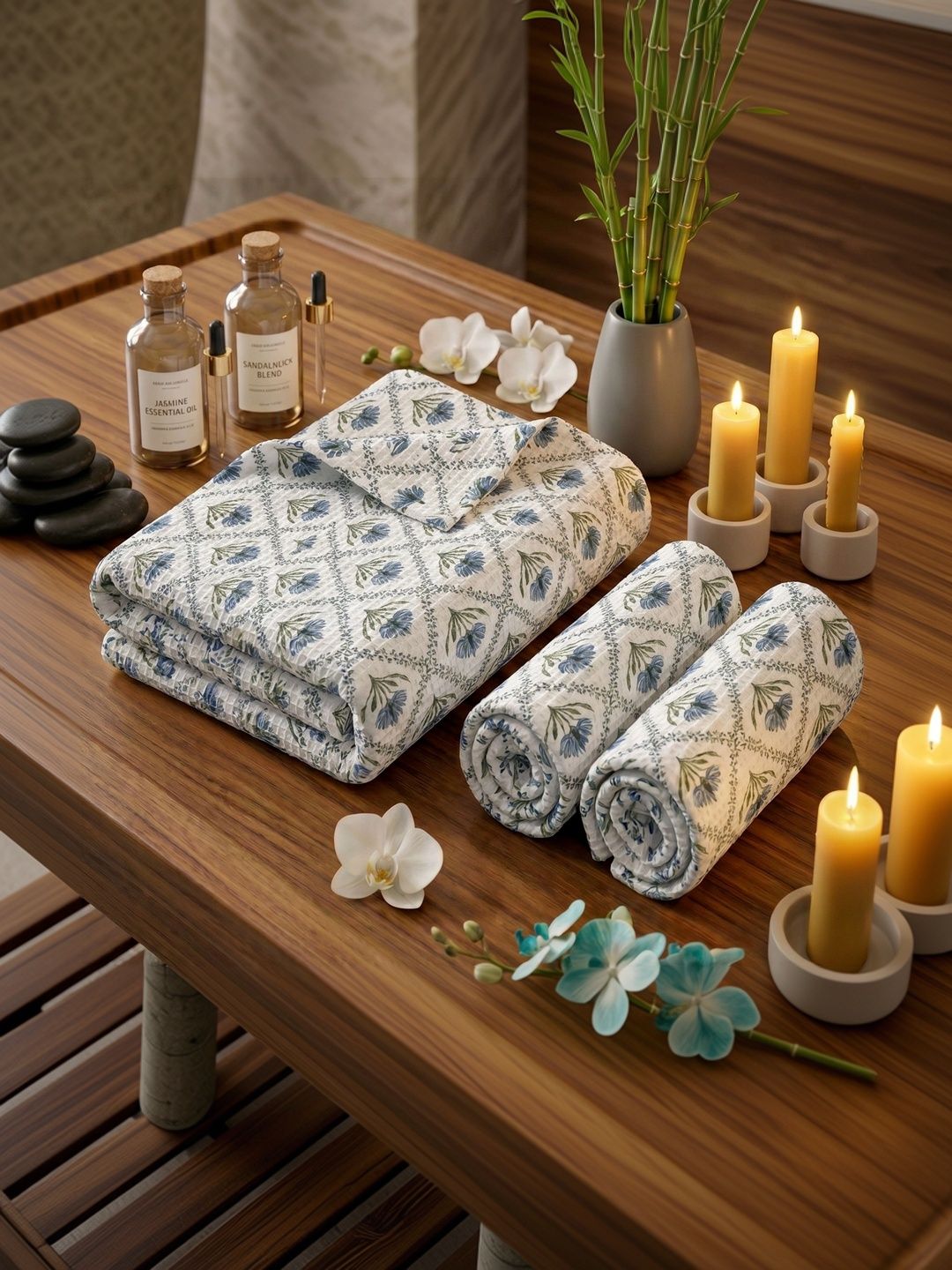 MAFATLAL White & Blue 3 Piece Printed Cotton 250 GSM Towel Set-image-44