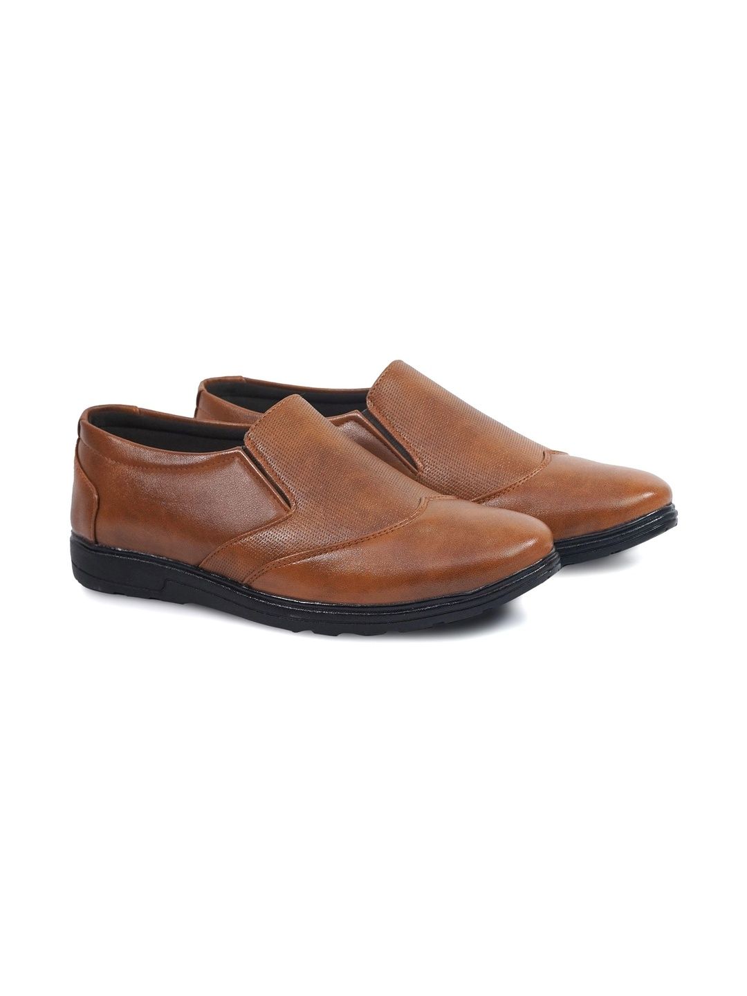 Botha Men Textured Round Toe Formal Slip-Ons-picture-13