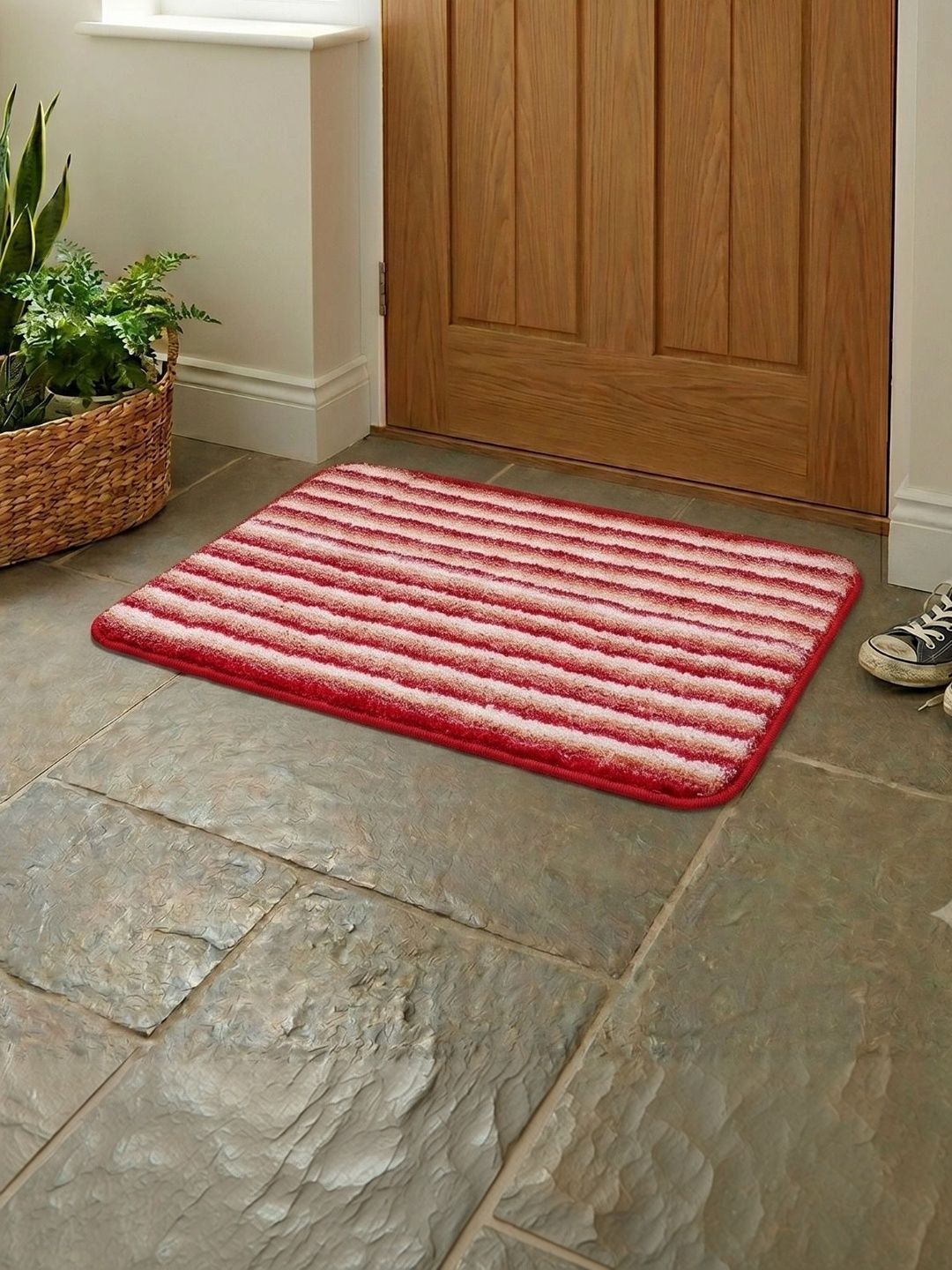 banchmark home furnishings Banchmark Home Furnishin Red Highly Absorbent Doormat-picture-19