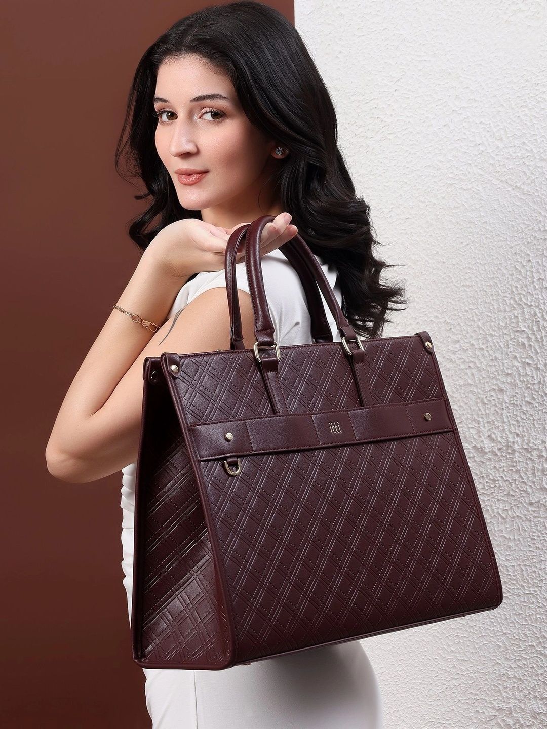 itti PU Structured Tote Bag with Quilted-image-38
