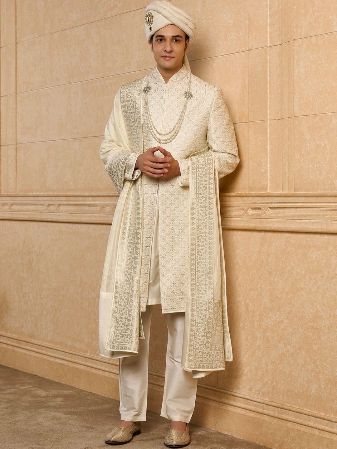 Tasva Brocade Mandarin Collar Sherwani Set-image-31
