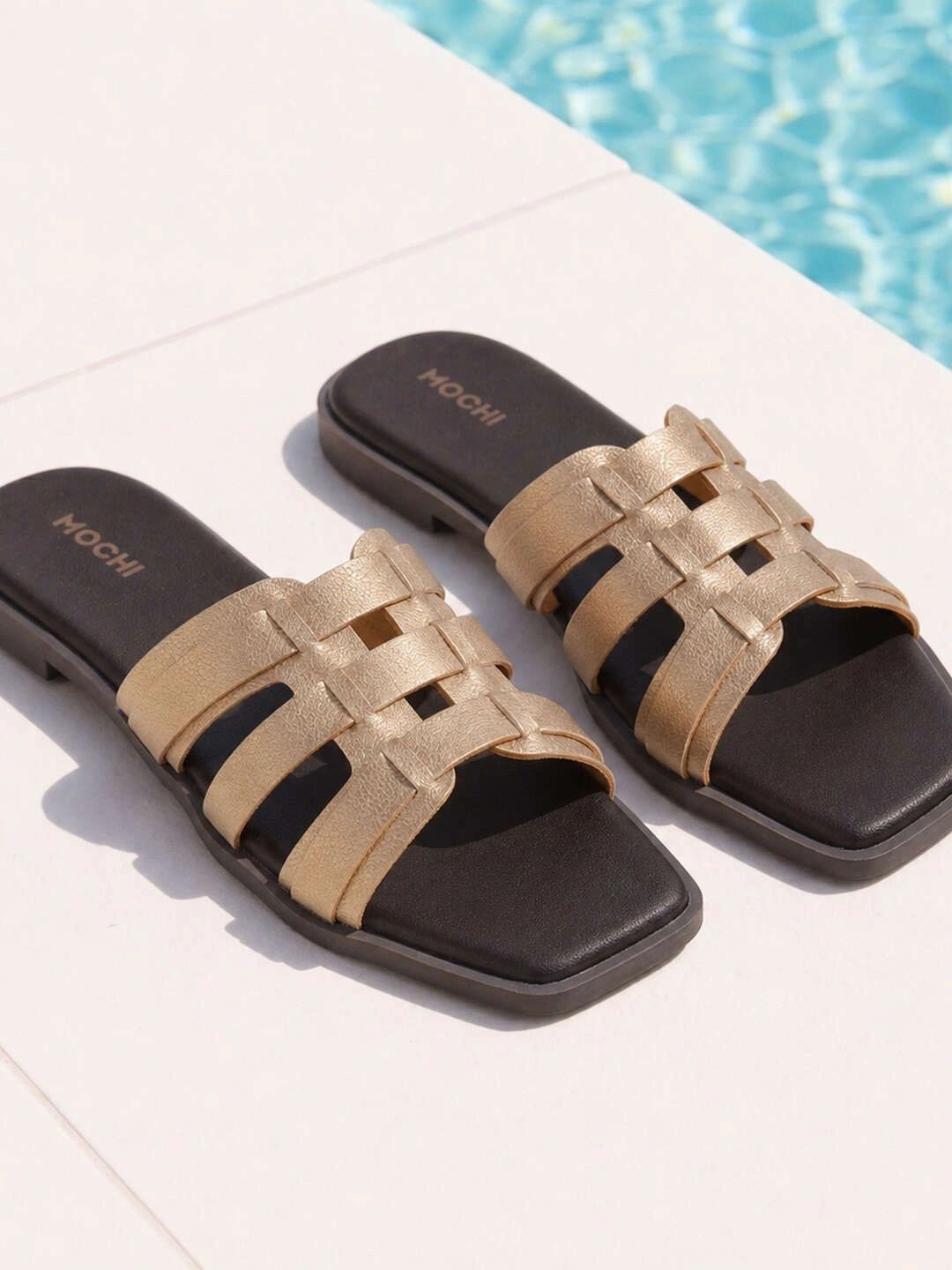 Mochi Women Open Toe Flats-picture-21