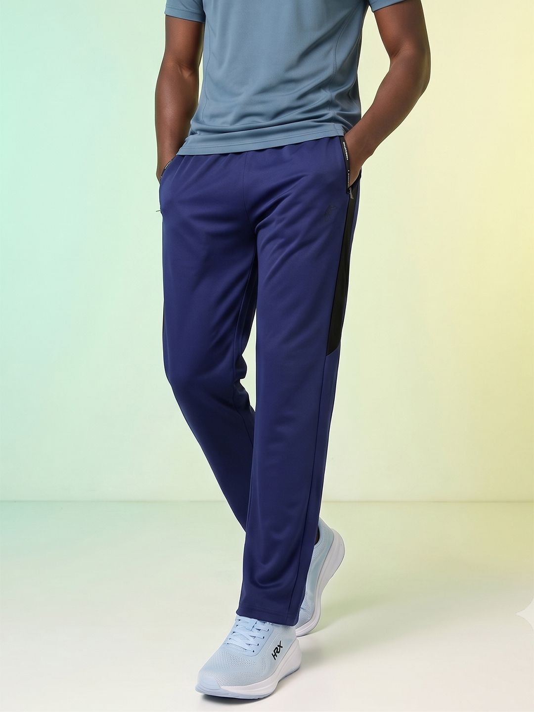 HRX by Hrithik Roshan Men Regular Fit Colourblocked Training Track Pants-picture-42
