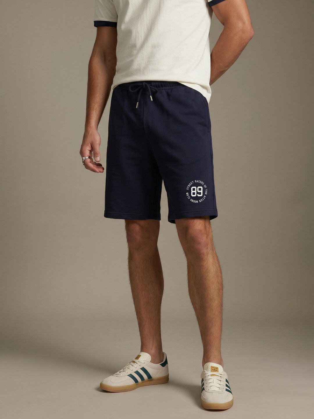 glitchez Men Typography Printed Relaxed Fit Mid-Rise Shorts-picture-30