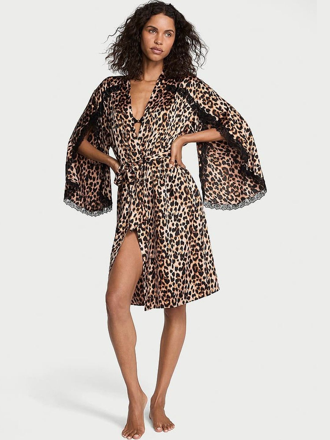 Victoria's Secret Printed Knee Length Long Sleeves Robe-picture-25