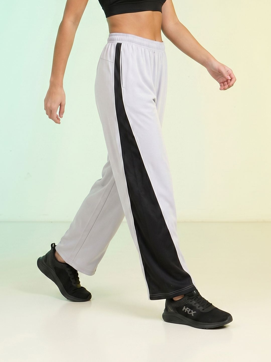 HRX by Hrithik Roshan Women Relaxed Fit Colourblocked Rapid-Dry Training Track Pants-picture-57