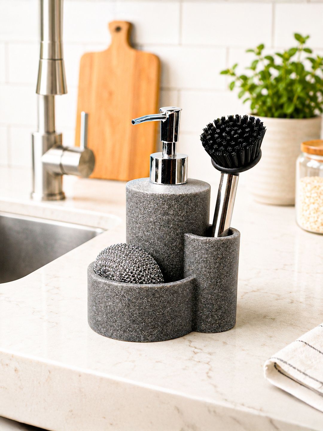 MARKET99 Grey 3 piece Textured Polyresin Bath Accessories Set-image-32