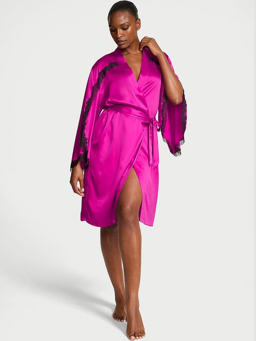 Victoria's Secret Knee Length Satin Three-Quarter Sleeves Robe-picture-28