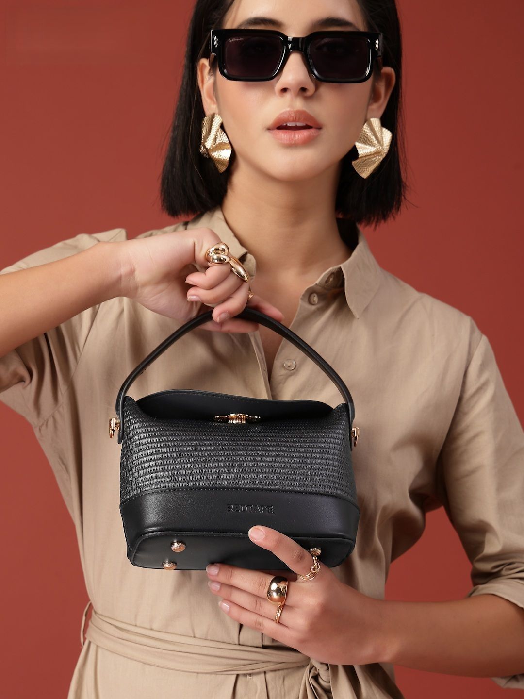 Red Tape Women Black Textured Casual Formal Sling Bag-picture-30
