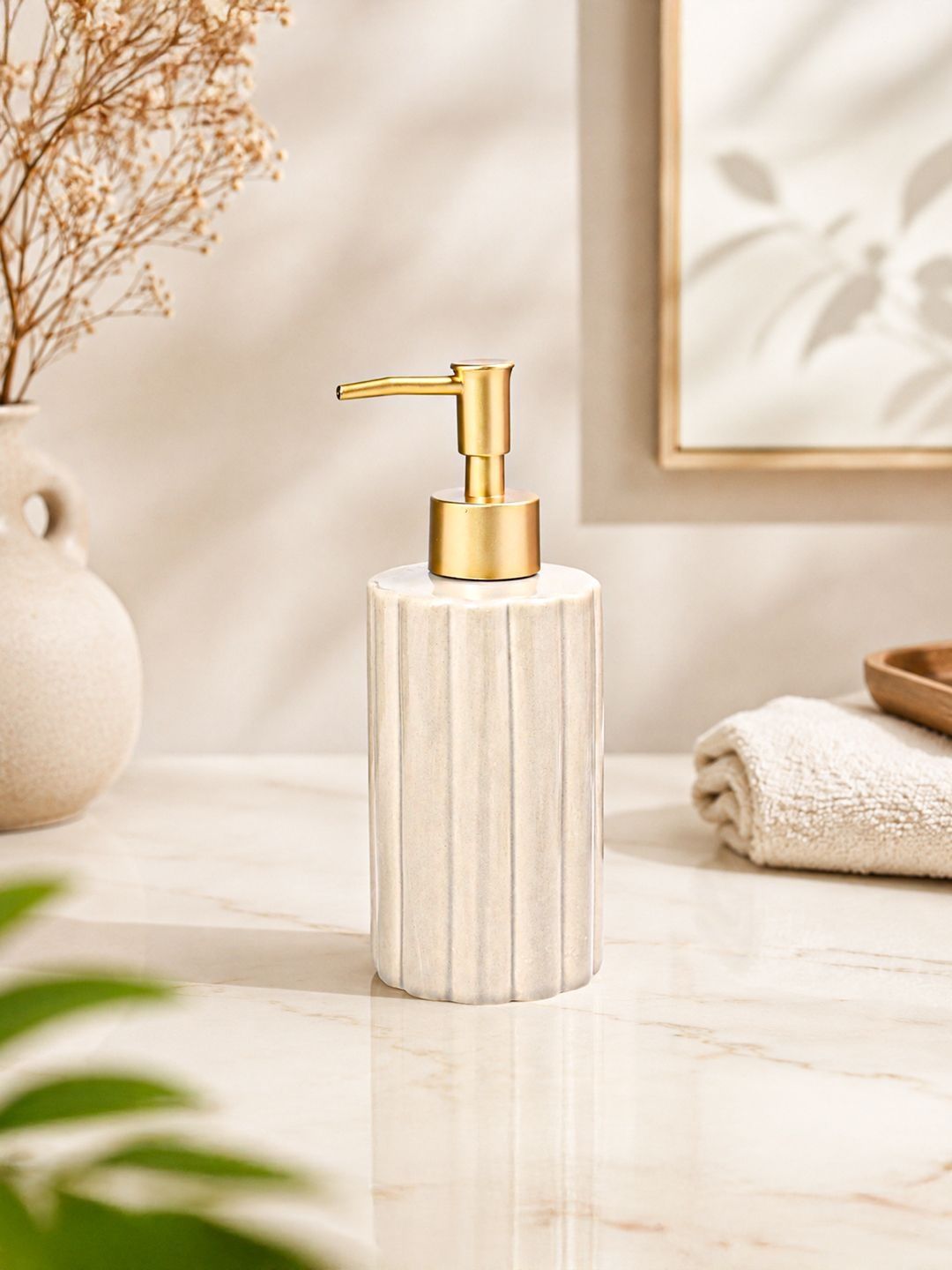MARKET99 Beige Striped Stoneware Soap Dispenser-image-34